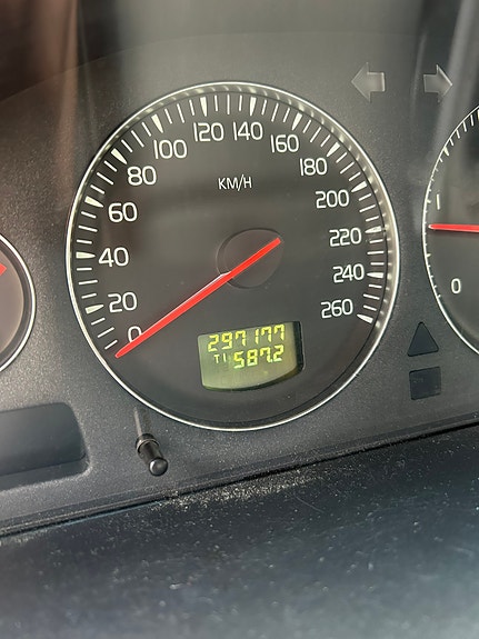 Volvo XC70 9 of 10