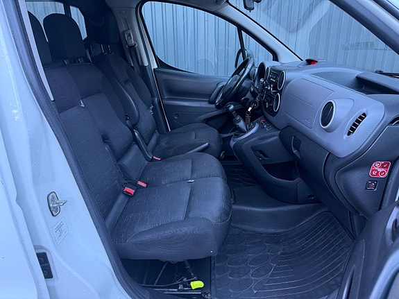 Citroen Berlingo 13 of 30