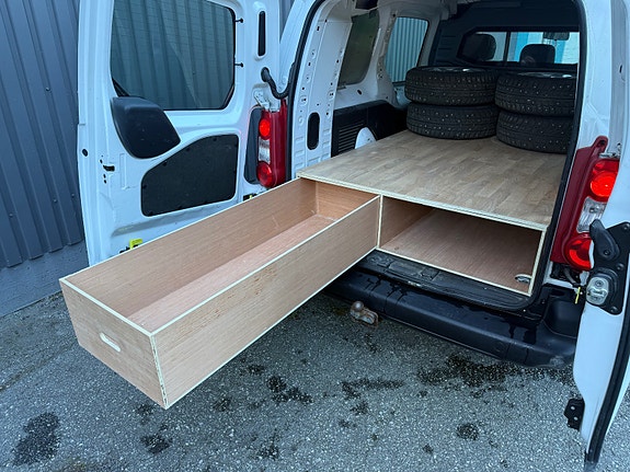 Citroen Berlingo 19 of 30