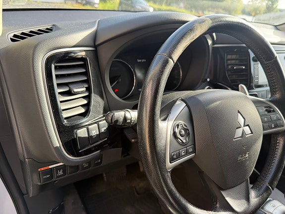 Mitsubishi Outlander 14 of 25