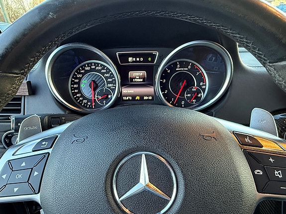 Mercedes-Benz G63 28 of 30