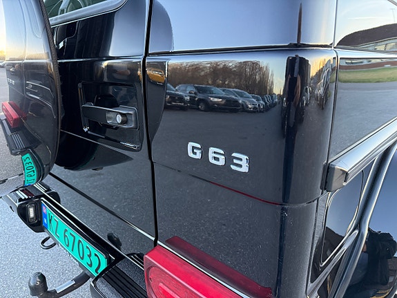 Mercedes-Benz G63 14 of 30