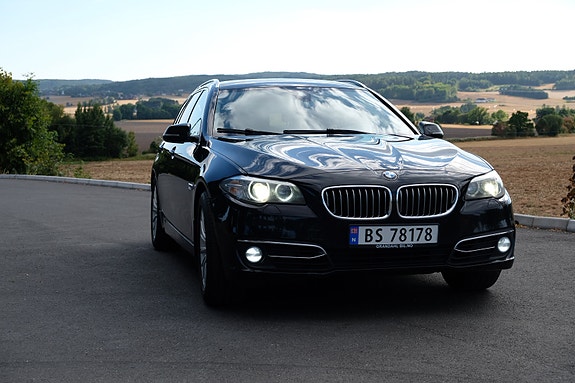 BMW 520d 2 of 23