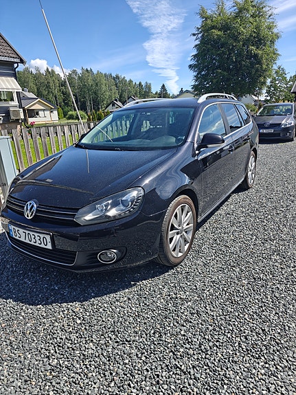 Volkswagen Golf VI 2 of 22