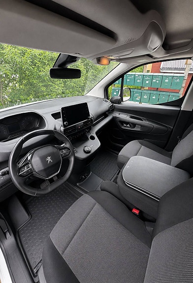 Peugeot Partner 8 of 10