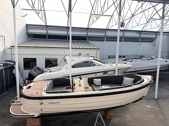 Carisma 570 Sloep m/Yamaha 25 hk og stor solseng. Kun 15 timer. Alt nytt i 2024! 2 of 30