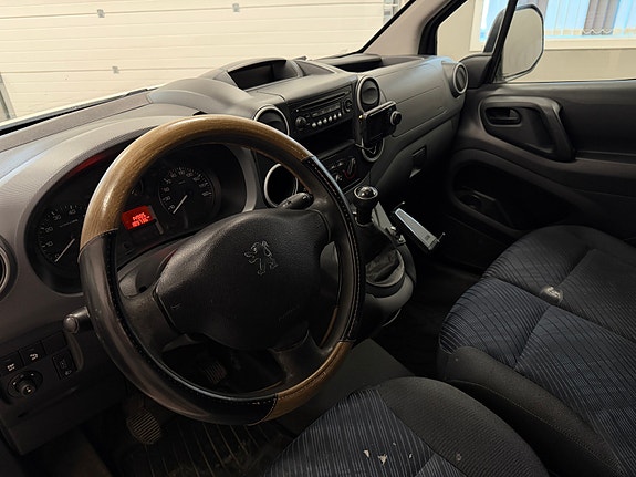 Peugeot Partner 11 of 14