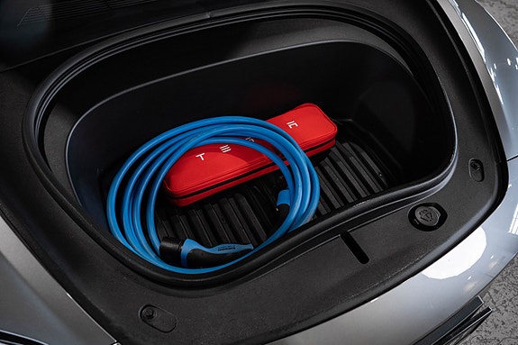 Tesla Model 3 5 of 30