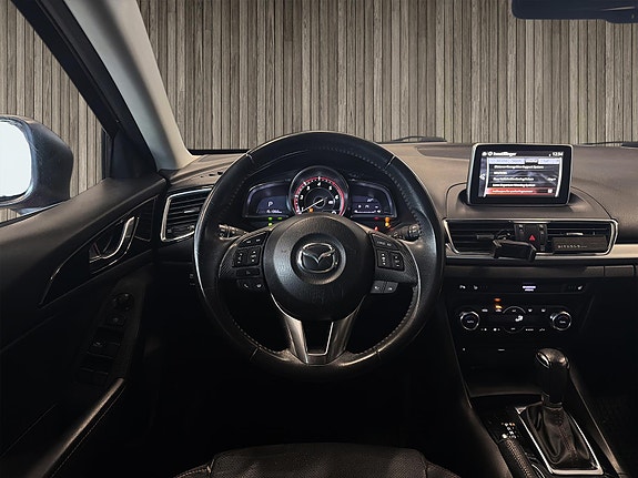 Mazda 3 10 of 13