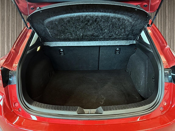 Mazda 3 13 of 13