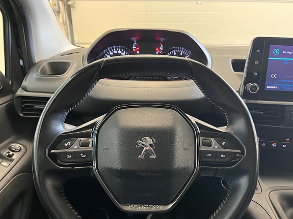 Peugeot Partner 11 of 21