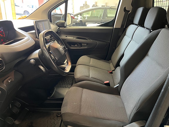 Peugeot Partner 10 of 21