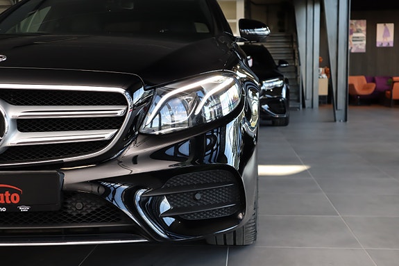 Mercedes-Benz E220 d 8 of 30