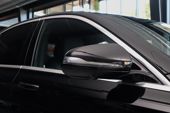 Mercedes-Benz E220 d 5 of 30