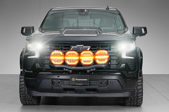 Chevrolet Silverado 1500 3 of 27