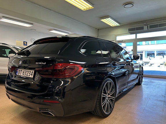 BMW 530d 6 of 30