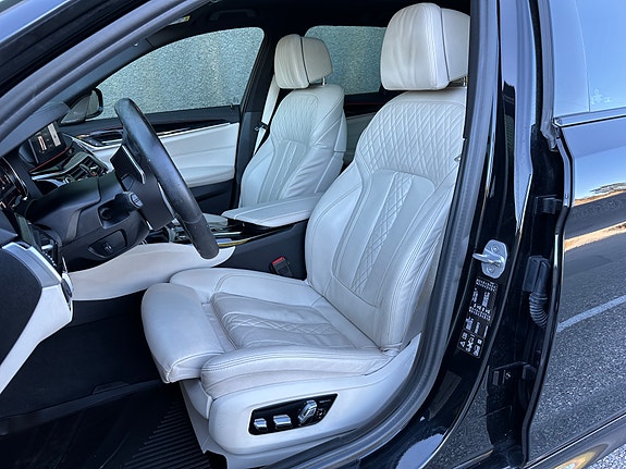 BMW 530d 24 of 30