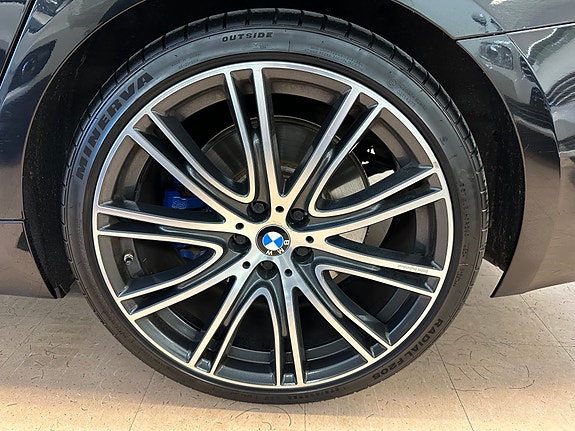 BMW 530d 16 of 30
