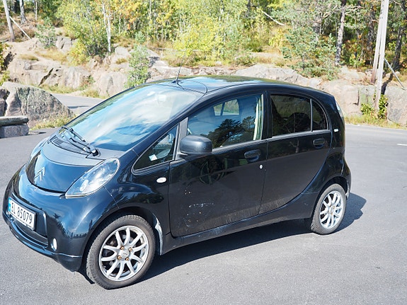 Citroen C-Zero 8 of 14