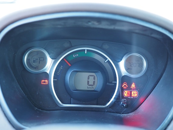 Citroen C-Zero 14 of 14