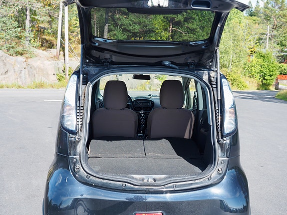 Citroen C-Zero 11 of 14