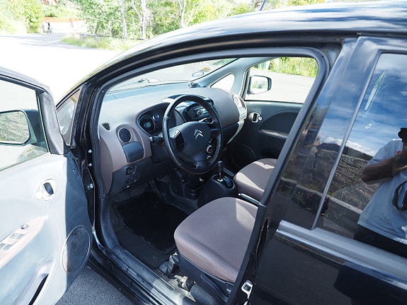 Citroen C-Zero 9 of 14
