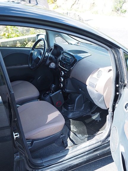 Citroen C-Zero 12 of 14