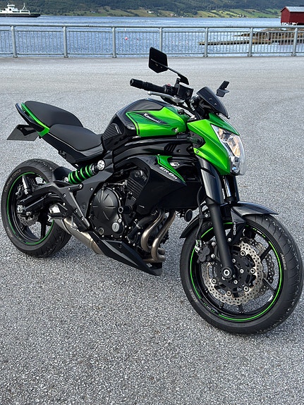 Kawasaki ER 6 N 2 of 10