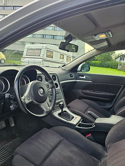 Alfa Romeo 159 10 of 13