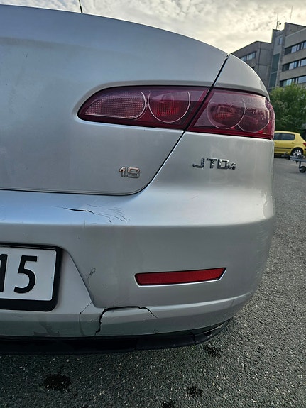 Alfa Romeo 159 7 of 13