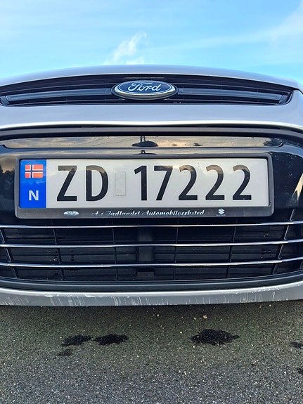 Ford S-MAX 21 of 26