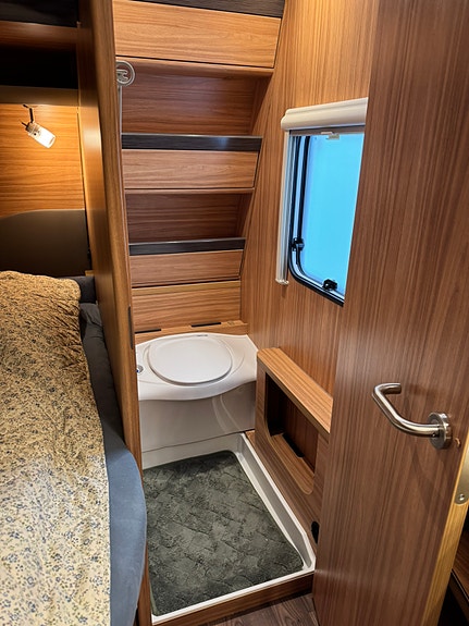 Hymer Erika Exciting 485 16 of 23