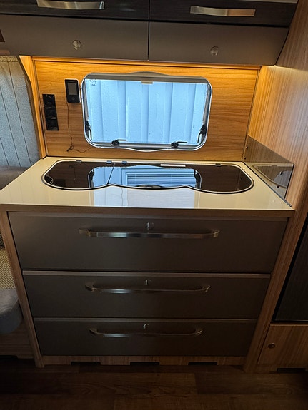 Hymer Erika Exciting 485 8 of 23