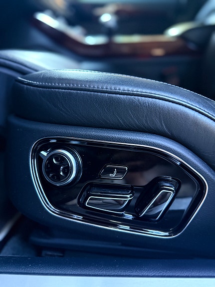 Audi A8 23 of 30