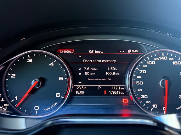 Audi A8 18 of 30