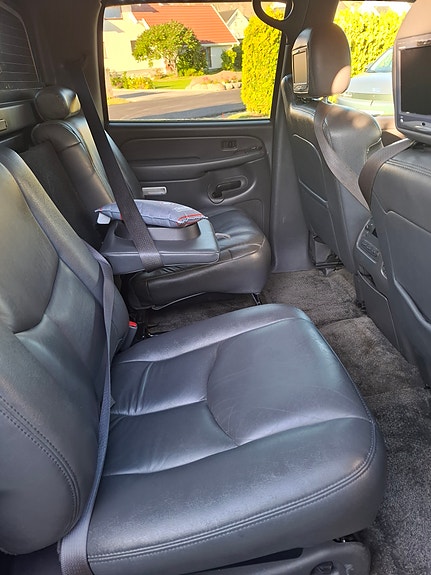 Chevrolet Avalanche 24 of 30