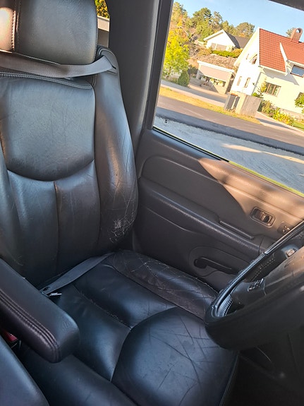 Chevrolet Avalanche 18 of 30