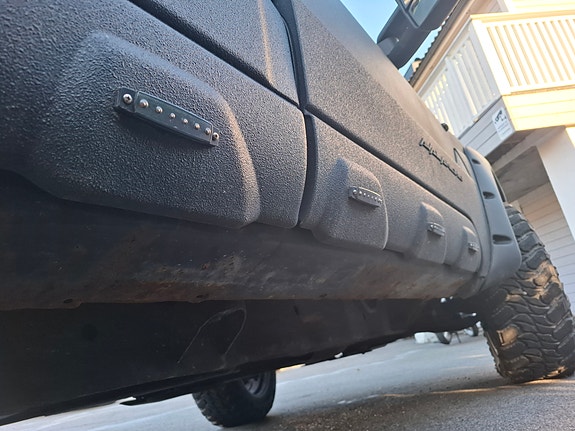 Chevrolet Avalanche 9 of 30