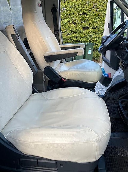 Pilote P700GJ Solcelle,En eier,Ny reg.reim. Ny service. SE PRISEN 13 of 30