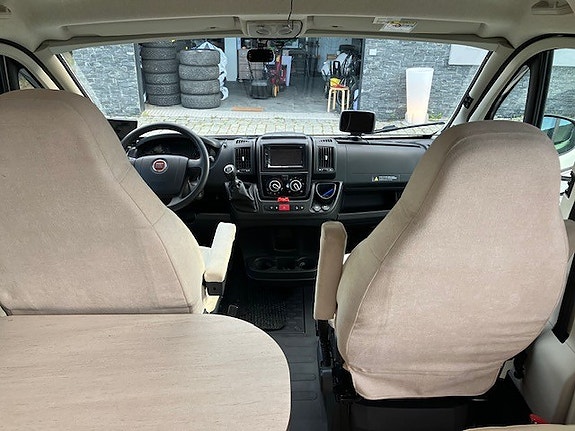 Pilote P700GJ Solcelle,En eier,Ny reg.reim. Ny service. SE PRISEN 29 of 30