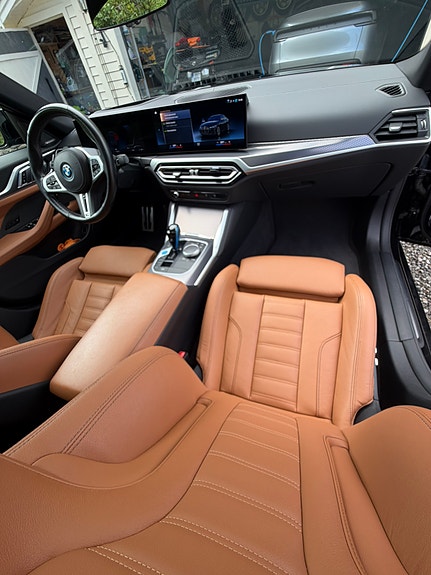 BMW i4 23 of 30