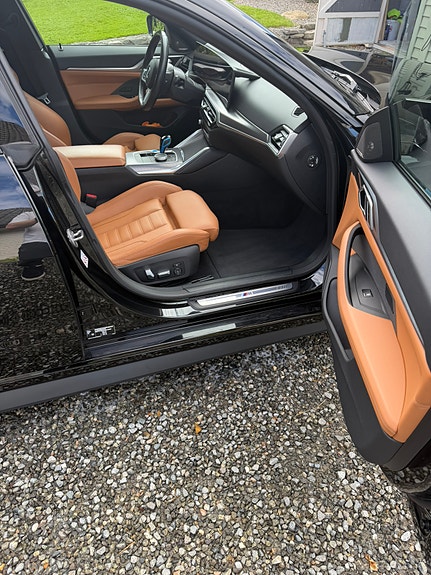 BMW i4 20 of 30