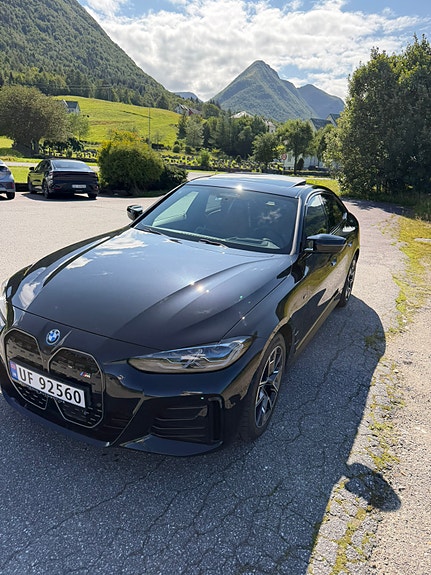 BMW i4 29 of 30