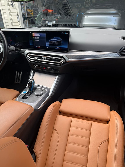 BMW i4 17 of 30