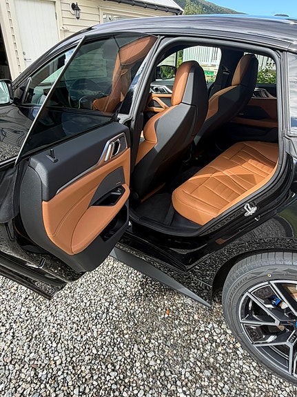BMW i4 3 of 30