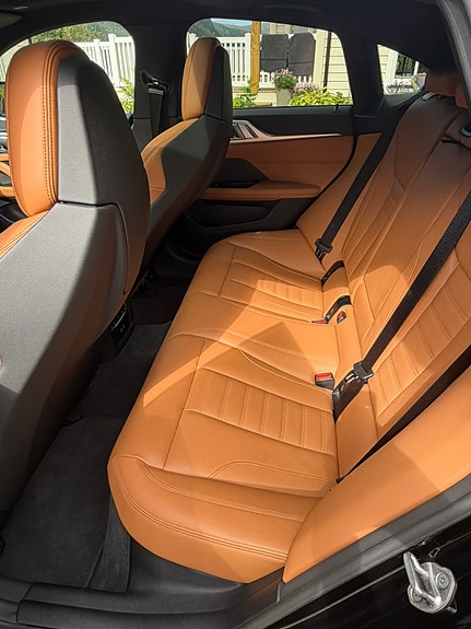 BMW i4 4 of 30