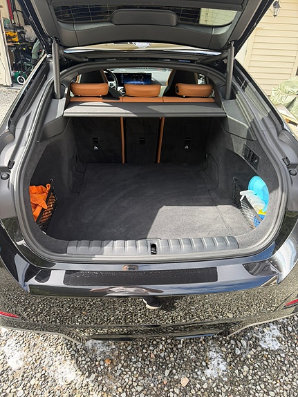 BMW i4 2 of 30