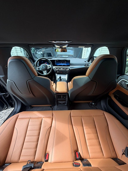 BMW i4 5 of 30