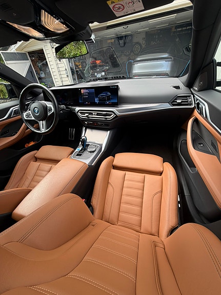 BMW i4 16 of 30