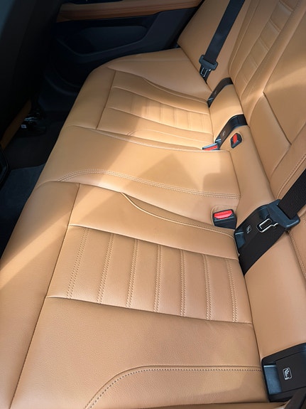 BMW i4 7 of 30